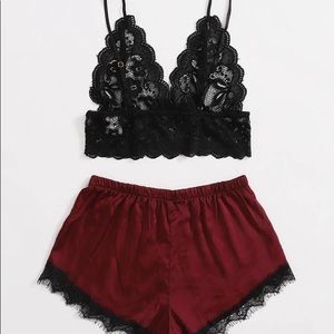 Floral Lace Scalloped Lingerie Set